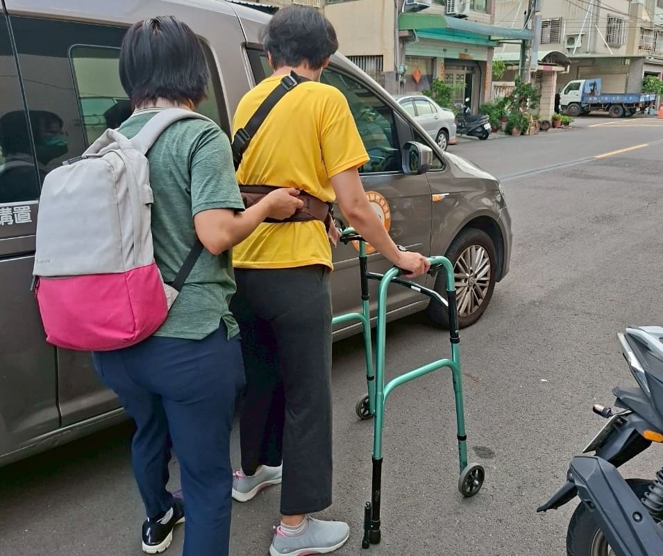 居家長照申請